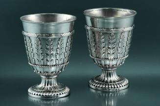 DS1992-553, Beakers