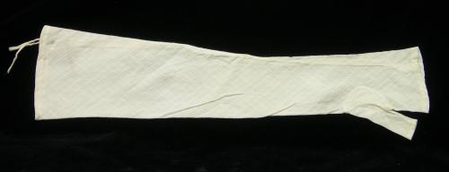 2009 Record shot by L. Baumgarten. Woman's Mitt.