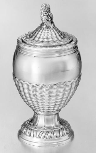 C74-343. Tea canister
