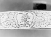 C70-683. Basket, crest.