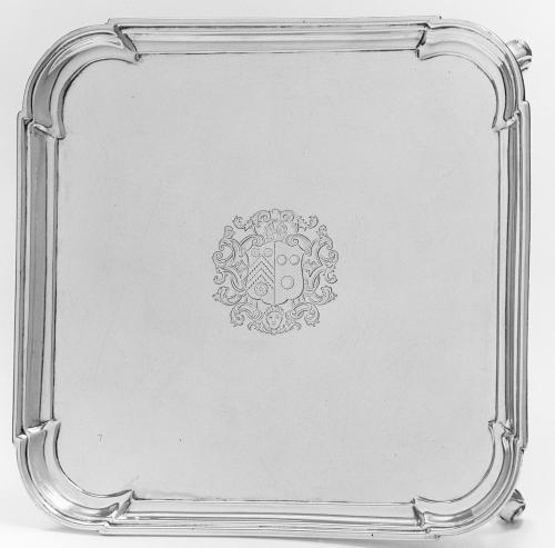 C70-1131. Salver: 1954-513,2.