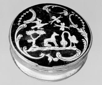 C71-1344. Snuff box.
