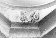 C70-466. Maker's mark.