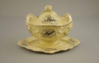 2010 Record shot by AK. Sauce tureen with cover and stand.
