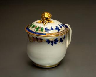 D2010-CMD-92. Pot de crème
