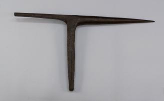 Beak Horn Pointed Nose Stake