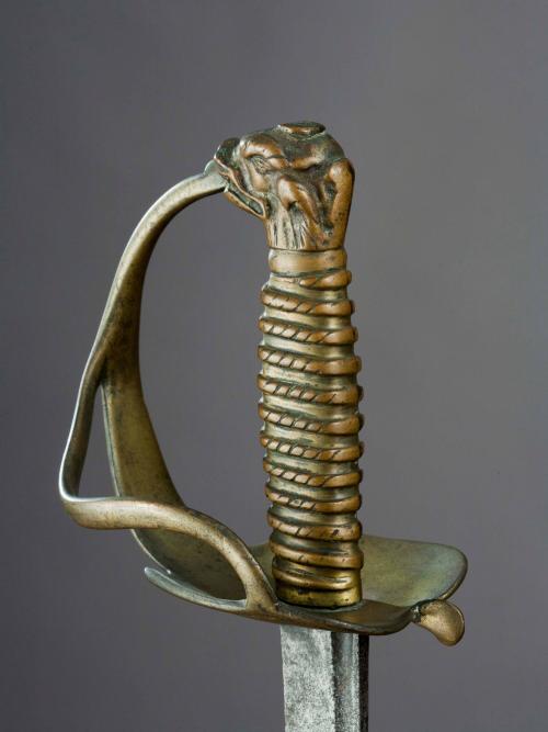 D2012-CMD. Hanger