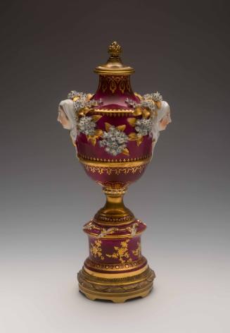 Urn 1962-22