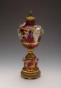 Urn 1962-22