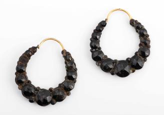 Earrings 1953-1010,1&2