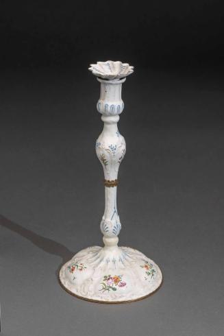 Candlestick 1936-640,1
