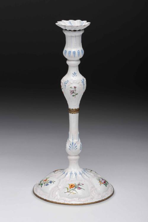 Candlestick 1936-640,2