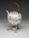 Kettle on Stand 1951-470