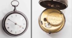 Pair Case Watch 2018-210,1A-C