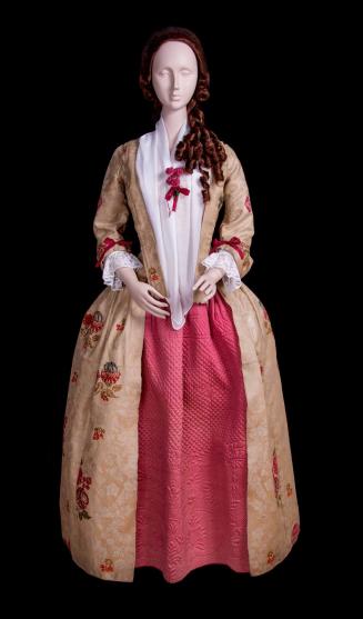 Gown 1988-223