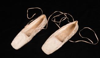 1975-341,A&B, Shoes