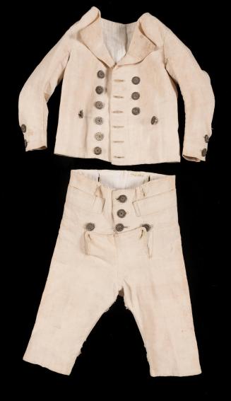 1992-138, Suit