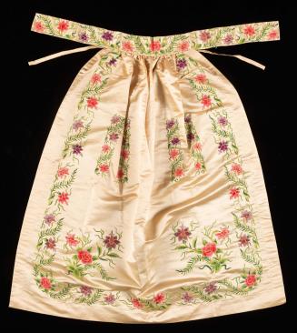 1971-1545, Apron