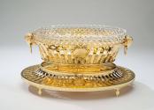 1972-438, Basket