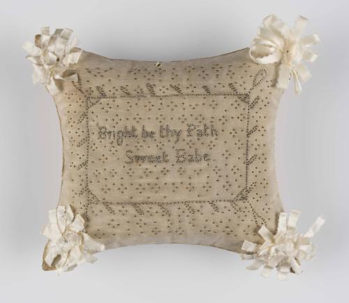1971-3467, Pincushion