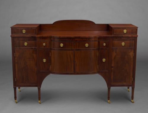 2001-763, Sideboard
