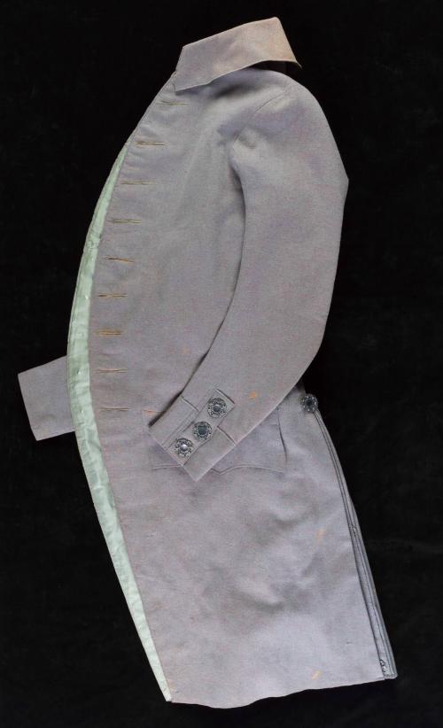 2019-120, Coat
