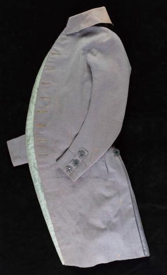 2019-120, Coat