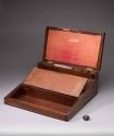 2020-109, Lap Desk