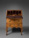 1959-243, Desk
