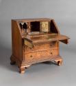 1991-41, Desk