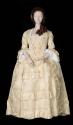 2020-140, Gown