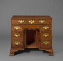 2020-169, Bureau Table