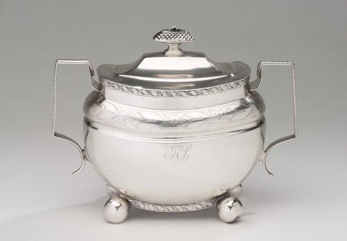 2012-161,2a&b, Sugar Dish