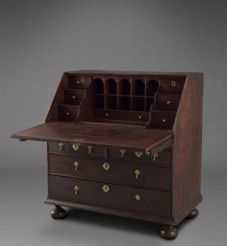 1960-173, Desk