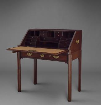 1966-239, Desk
