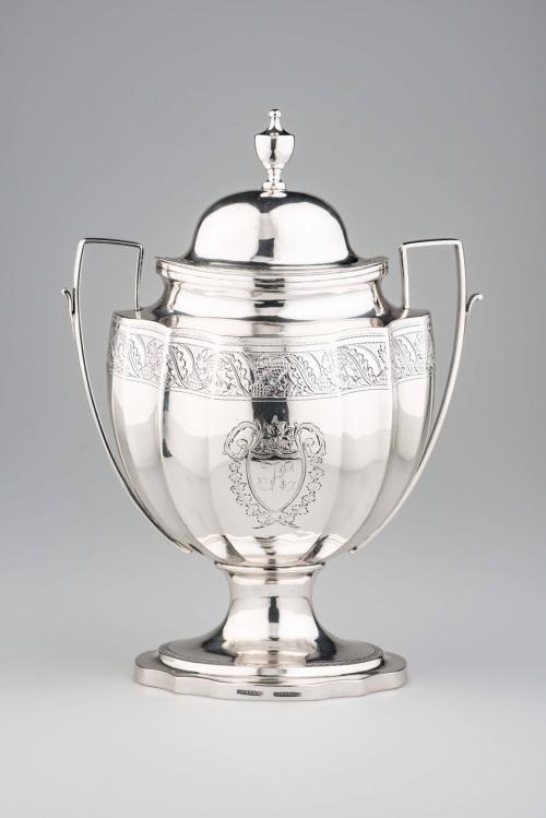 2020-249,4a&b, Sugar Dish