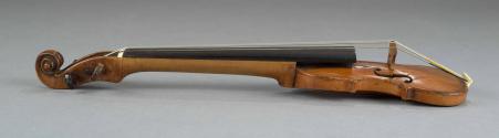 1992-146, Violin