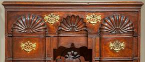 1991-61, Bureau Table