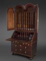 1936-97, Desk