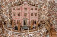 1969-62, Waxwork and Shellwork Shadow-Box