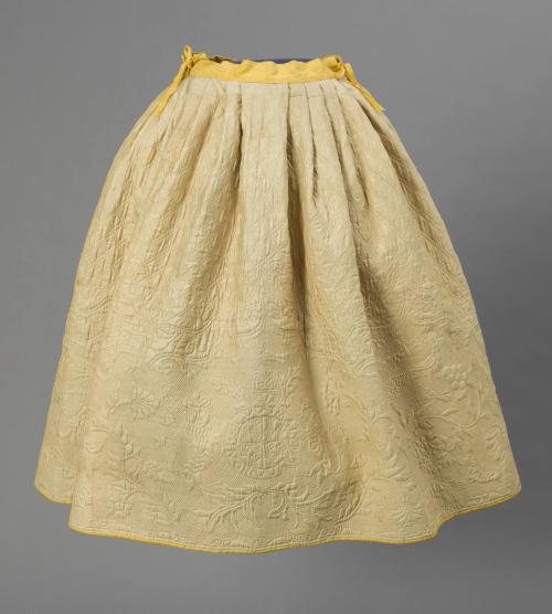 1952-19, Quilted Petticoat