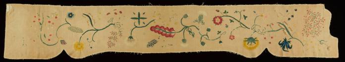 1958-245,2, Valance