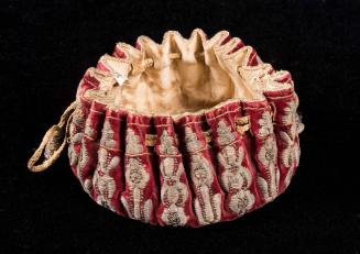 1952-162, Purse