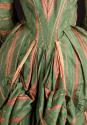 2006-42, Gown