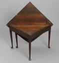 1932-13, Corner Table
