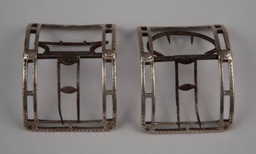 1953-239,1&2, Buckles
