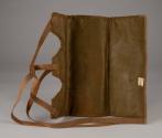 1950-260, Pocketbook