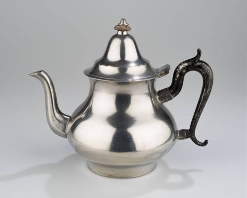 2022-188, Teapot