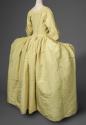 1994-87, Gown
