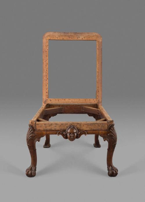 1936-128, Backstool
